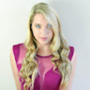 Meet your Posher, Whitney ann